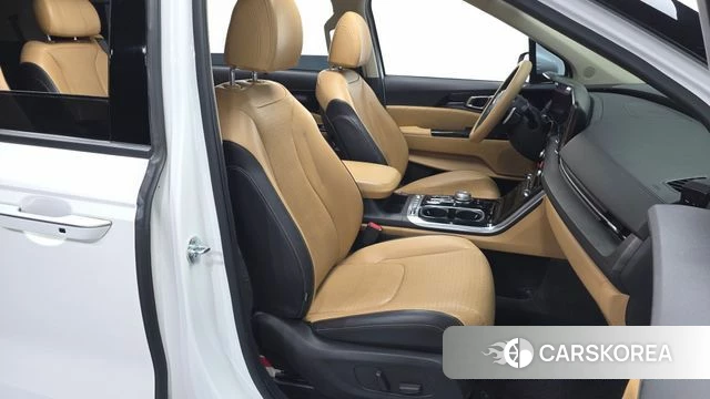 Kia Carnival 4th generation 2020 Белый из Кореи, фото 3