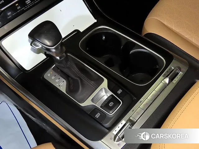 Kia Carnival 4th generation 2022 Белый из Кореи, фото 3