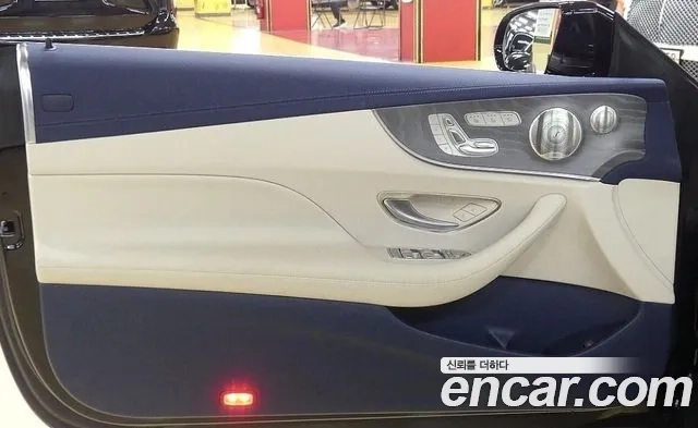 Mercedes-Benz E-Class W213 2023 Черный из Кореи, фото 3