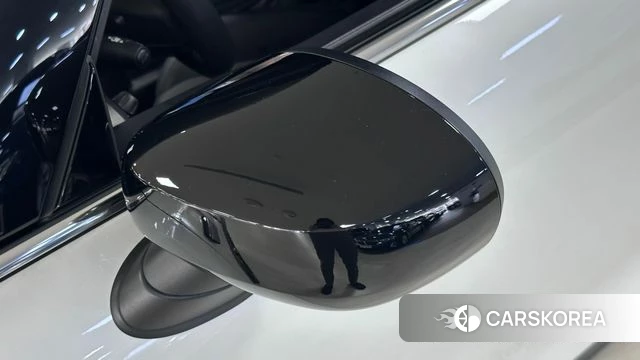 Mini Cooper Convertible 2024 Белый из Кореи, фото 3