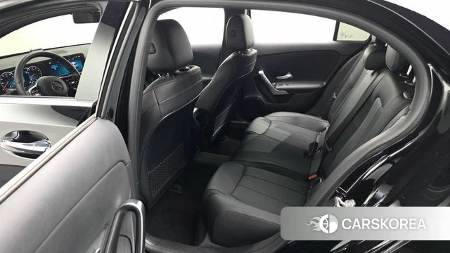 Mercedes-Benz A-Class W177 2021 Черный из Кореи, фото 3