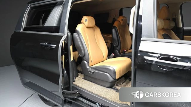 Kia Carnival 4th generation 2021 Черный из Кореи, фото 3