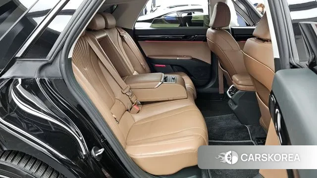 Hyundai Grandeur Hybrid (GN7) 2023 Черный из Кореи, фото 3