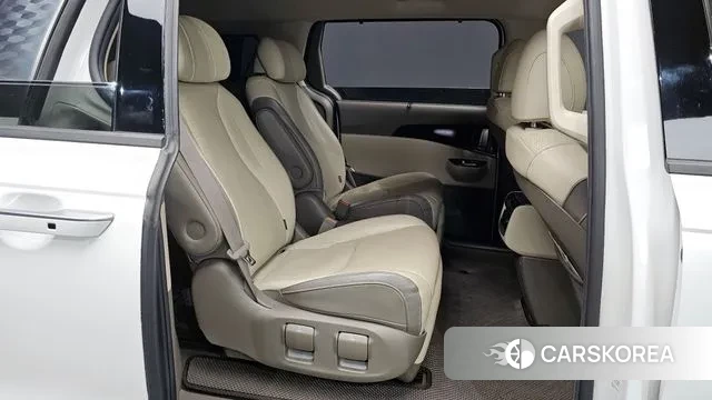 Kia Carnival 4th generation 2020 Белый из Кореи, фото 3