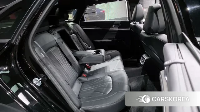 Kia The New K5 Hybrid 3rd generation 2023 Черный из Кореи, фото 3