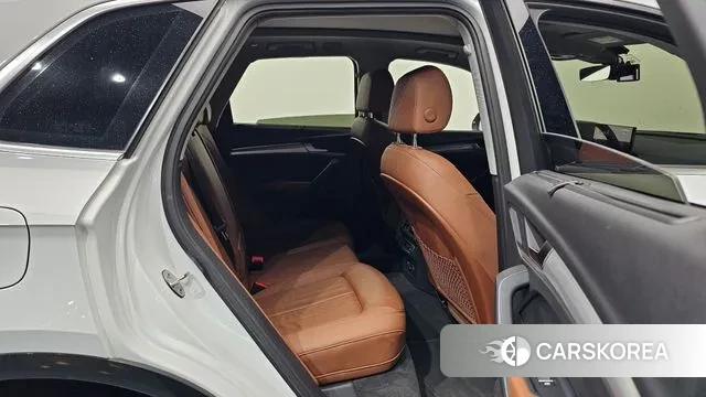 Audi Q5 (FY) 2022 Белый из Кореи, фото 3