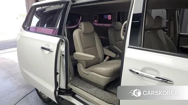 Kia The New Carnival 2020 Белый из Кореи, фото 3