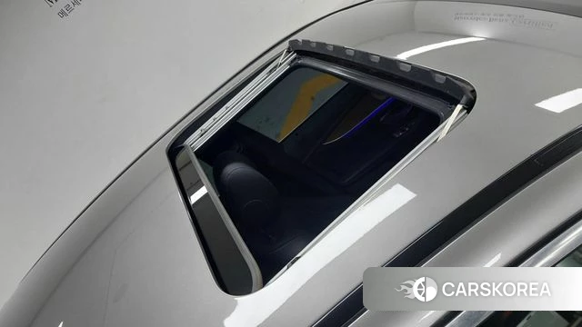 Mercedes-Benz E-Class W213 2022 Серебряный из Кореи, фото 3