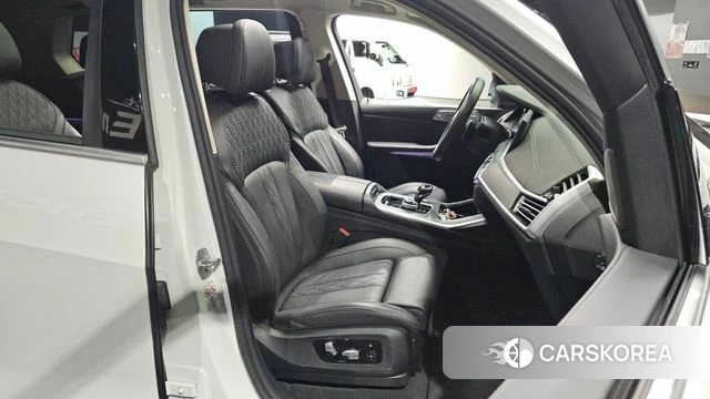 BMW X7 (G07) 2020 Белый из Кореи, фото 3