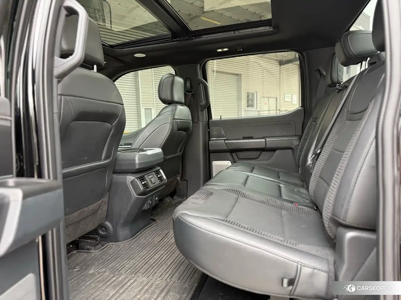 Ford F-150 2023 Черный из Китая, фото 3