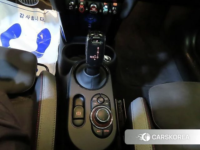 Mini Cooper S 2023 Белый из Кореи, фото 3