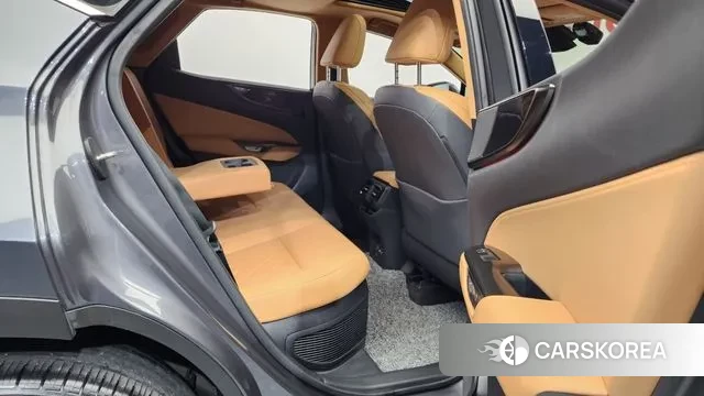 Lexus NX350h Second generation 2023 Серый из Кореи, фото 3