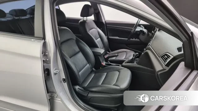 Hyundai Avante AD 2018 Серебряный из Кореи, фото 3