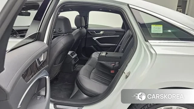 Audi A6 (C8) 2020 Белый из Кореи, фото 3