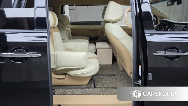 Kia The New Carnival 2019 Черный из Кореи, фото 3