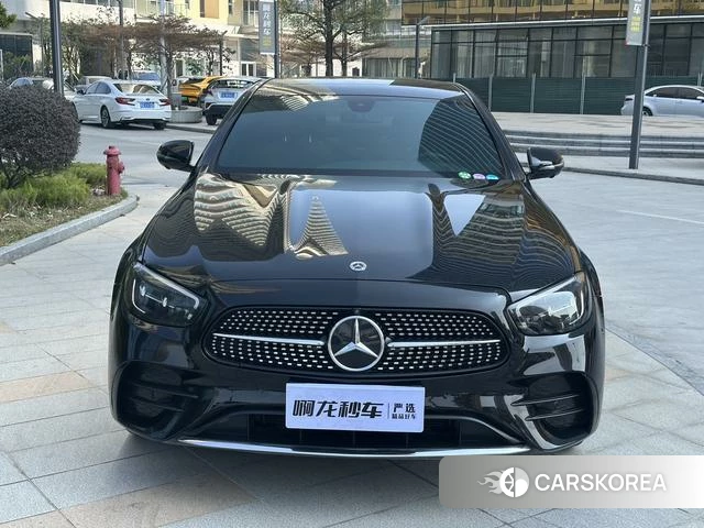 Mercedes-Benz E-class 2023 Черный из Китая, фото 3