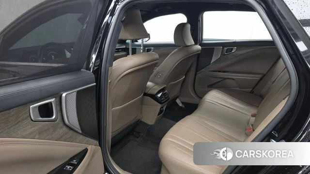 Kia K8 Hybrid 2022 Черный из Кореи, фото 3