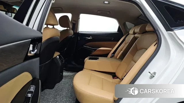 Kia K7 Premier 2019 Белый из Кореи, фото 3