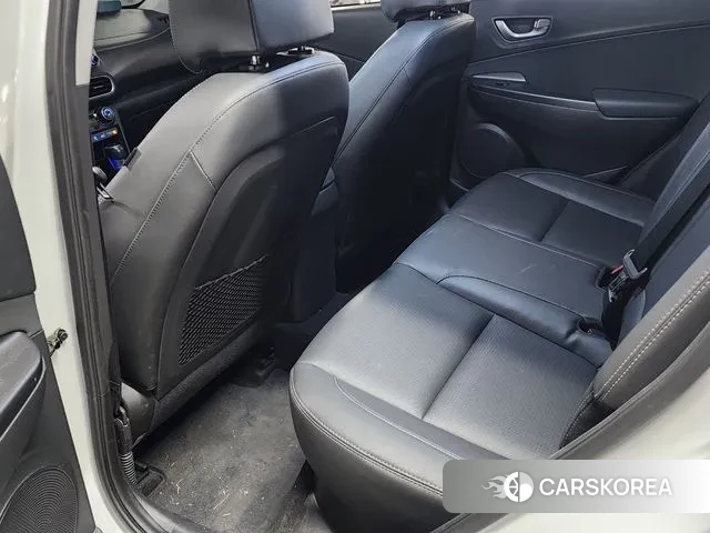 Hyundai Kona 2018 Белый из Кореи, фото 3