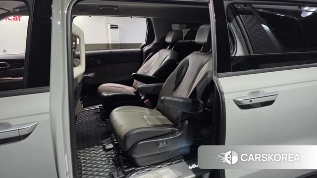 Kia The New Carnival 4th Generation 2024 Серый из Кореи, фото 3