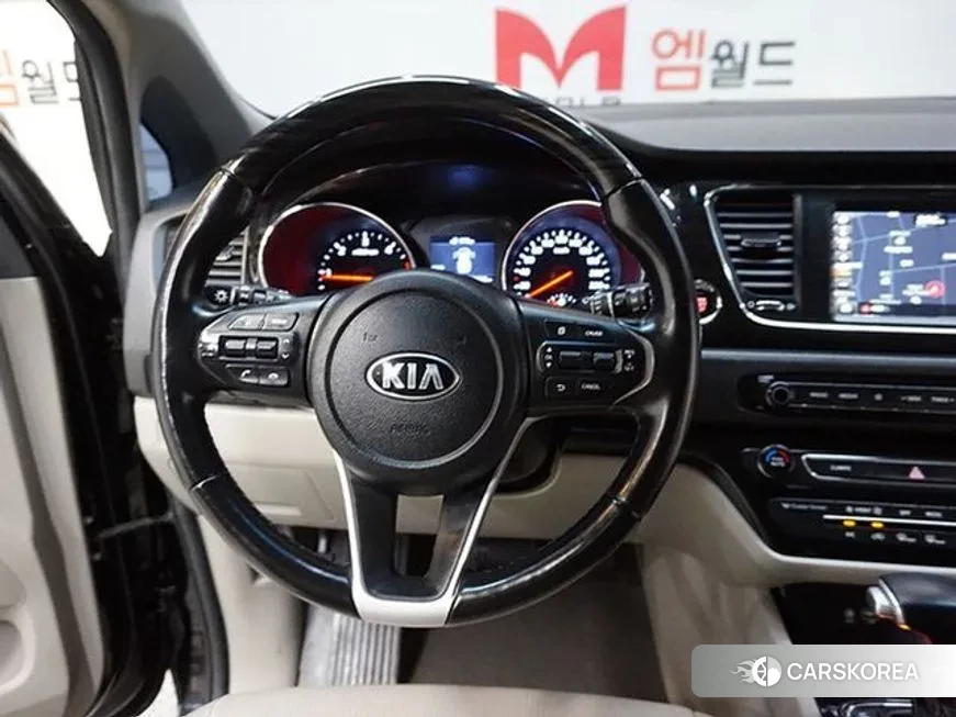 Kia The New Carnival 2019 Черный из Кореи, фото 3