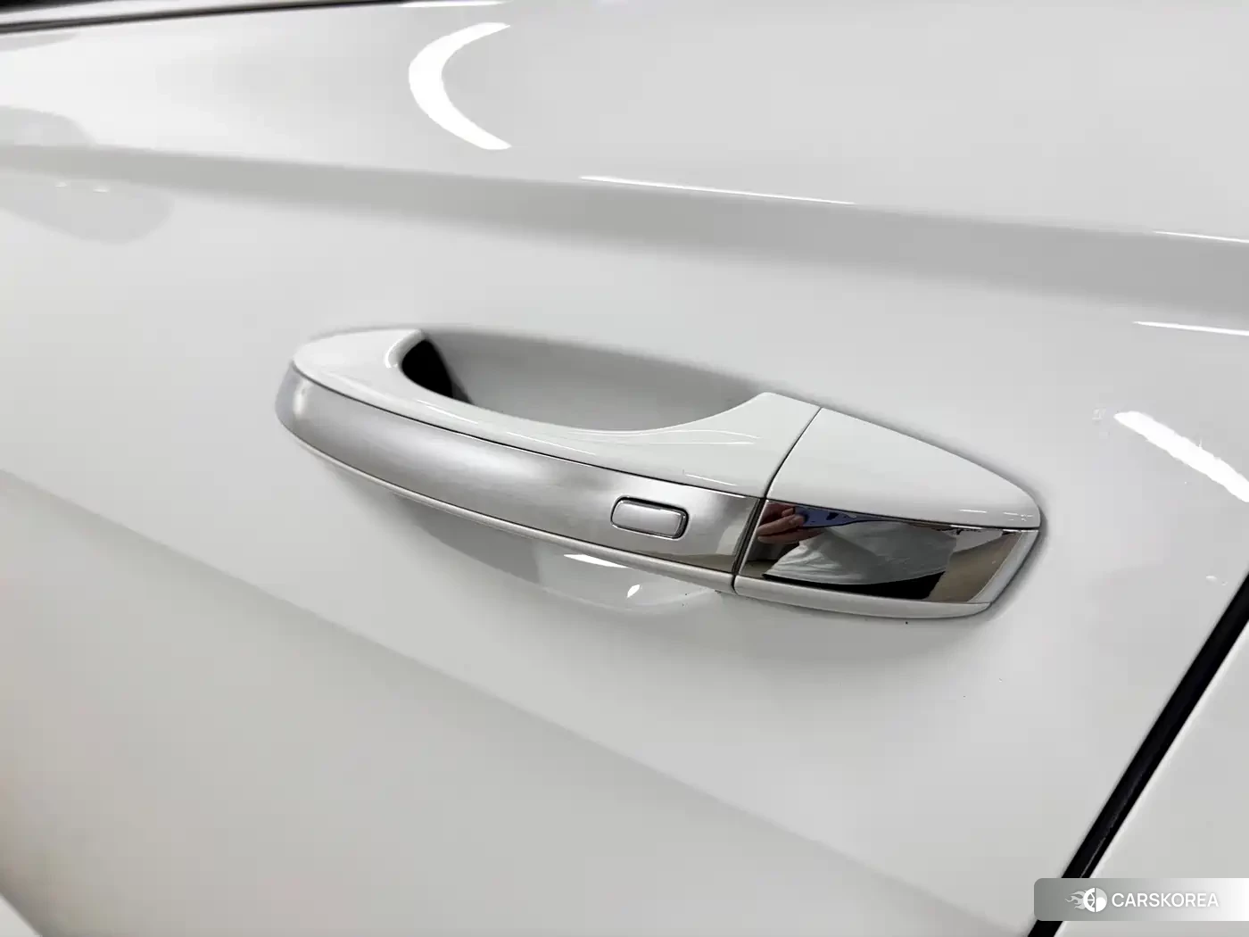 Volkswagen Lavida 2023 Белый из Китая, фото 3
