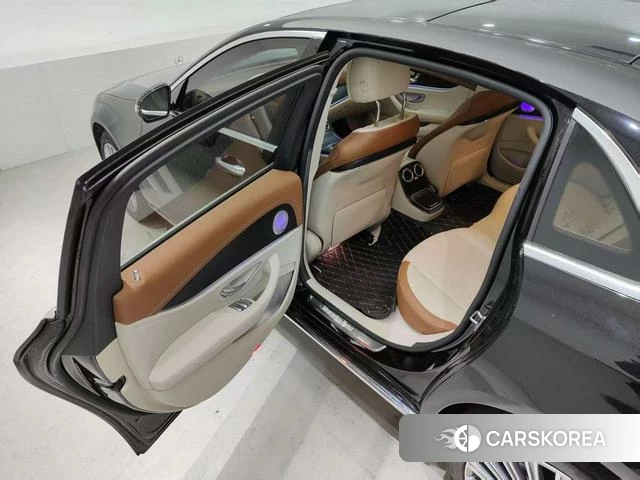 Mercedes-Benz E-class id 4211301 из Китая 3