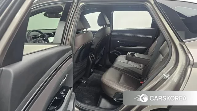 Hyundai Tucson (NX4) 2023 Песочный из Кореи, фото 3