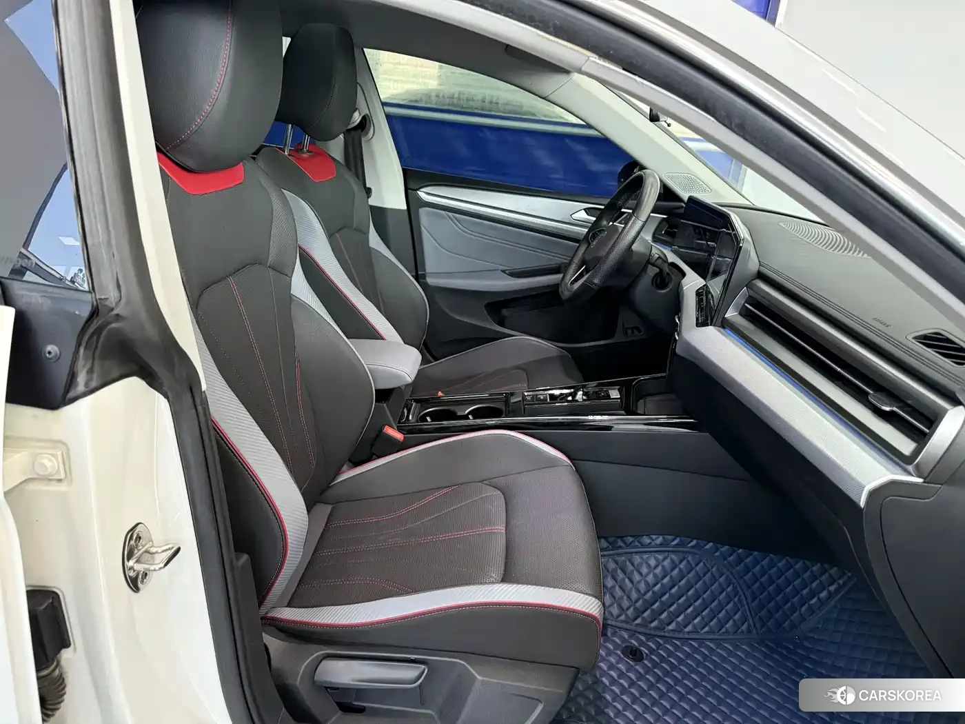 Volkswagen Lamando 2022 Белый из Китая, фото 3