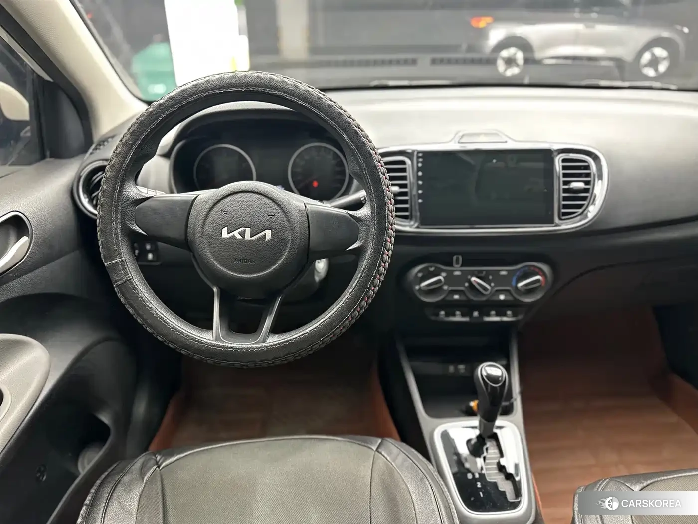 Kia Huanchi 2022 Белый из Китая, фото 3