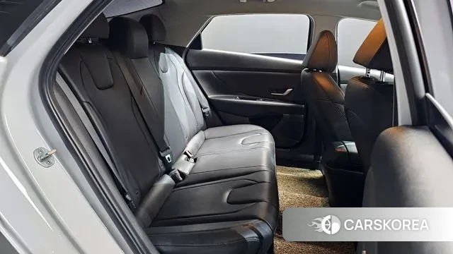 Hyundai Avante (CN7) 2022 Белый из Кореи, фото 3