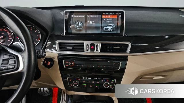 BMW X1 (F48) 2018 Черный из Кореи, фото 3