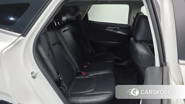 Kia Sportage 5th Generation 2022 Белый из Кореи, фото 3