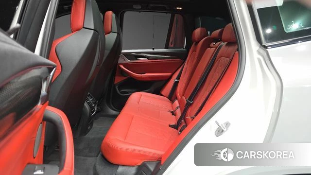 BMW X3M (G01) 2024 Серебристо-серый из Кореи, фото 3