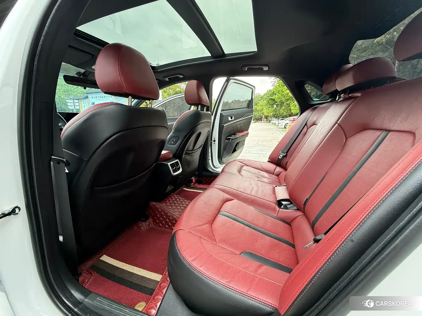 Kia K5 2021 Белый из Китая, фото 3