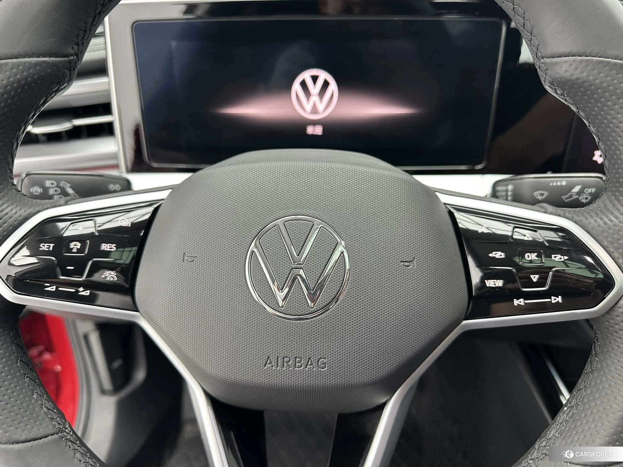 Volkswagen Lingdu 2023 Красный из Китая, фото 3