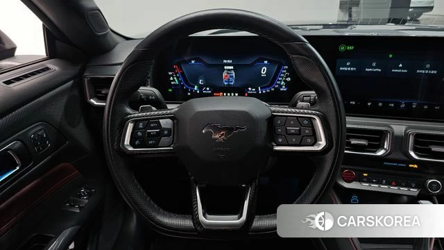 Ford Mustang 7th Generation 2024 Черный из Кореи, фото 3
