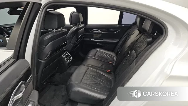 BMW 7 Series (G11) 2018 Белый из Кореи, фото 3