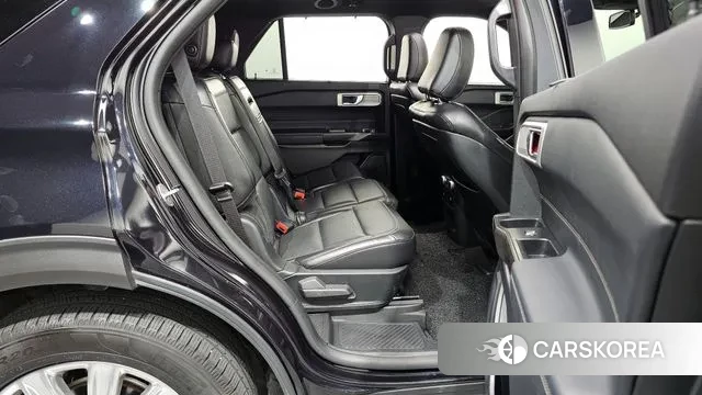 Ford Explorer 6th Generation 2020 Черный из Кореи, фото 3