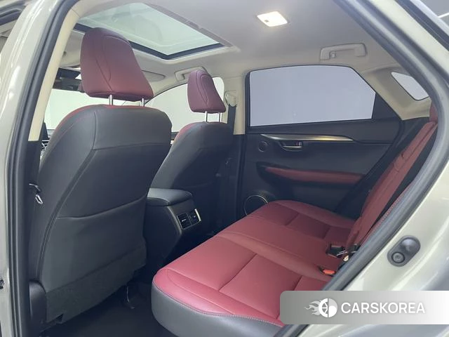 Lexus NX 2021 Темно-серый из Китая, фото 3