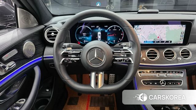 Mercedes-Benz E-Class W213 2021 Серый из Кореи, фото 3