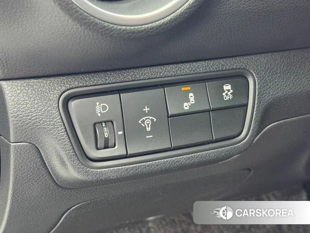 Kia The New K3 2nd generation 2021 Белый из Кореи, фото 3