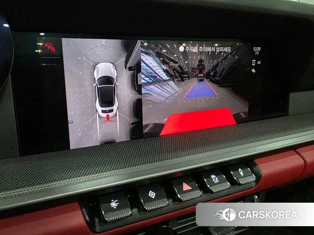 Porsche 911(992) 2024 Серебристо-серый из Кореи, фото 3