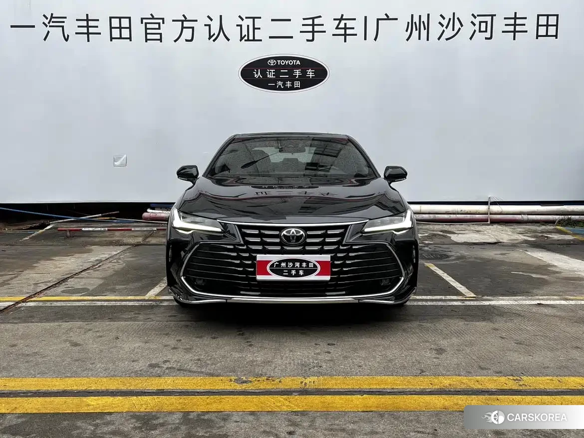 Toyota Avalon 2024 Черный из Китая, фото 3