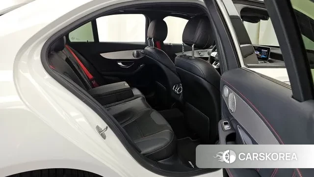 Mercedes-Benz C-Class W205 2019 Белый из Кореи, фото 3