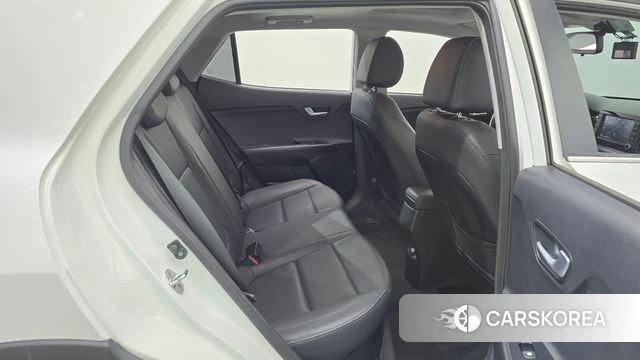 Kia Stonic 2019 Белый из Кореи, фото 3