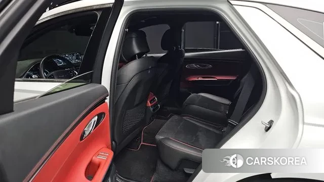 Genesis GV70 2022 Белый из Кореи, фото 3