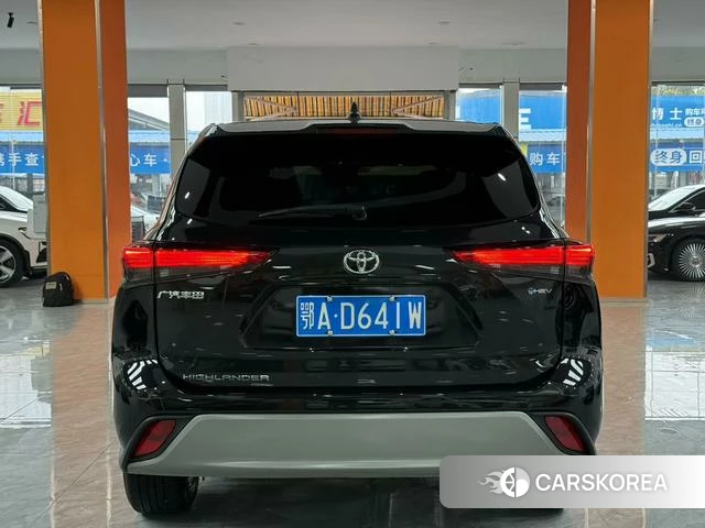 Toyota Highlander 2025 Черный из Китая, фото 3