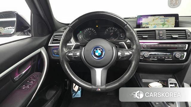 BMW 3 Series (F30) 2018 Белый из Кореи, фото 3