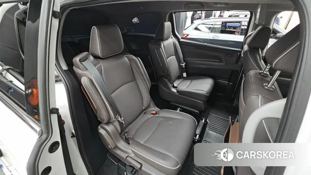 Honda Odyssey 2023 Белый из Кореи, фото 3